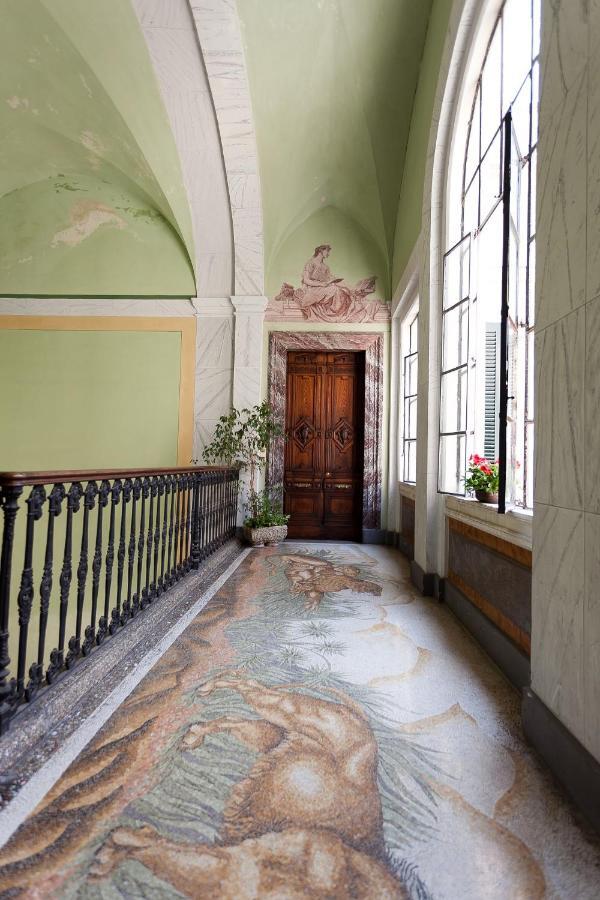 לצ'ה Palazzo Pio Apartment מראה חיצוני תמונה