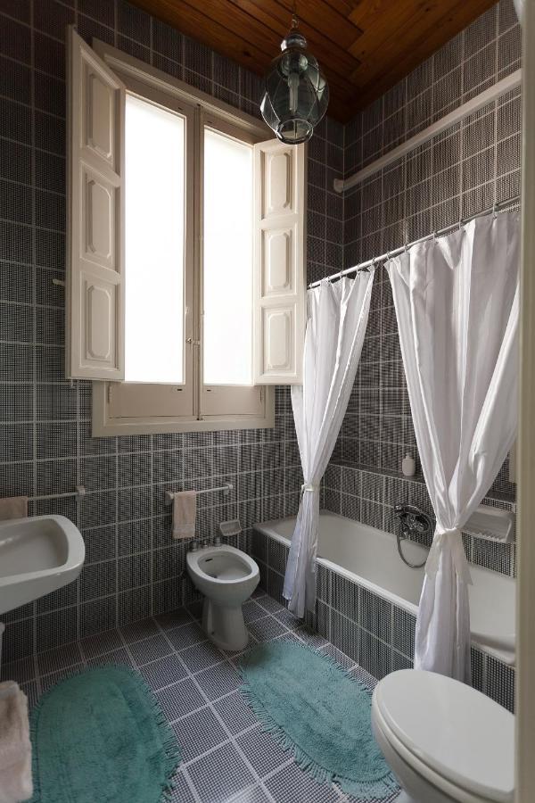 לצ'ה Palazzo Pio Apartment מראה חיצוני תמונה